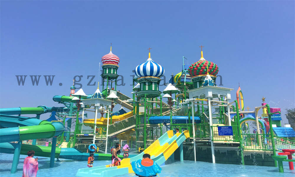 如何进行水上乐园设备的防滑处理？