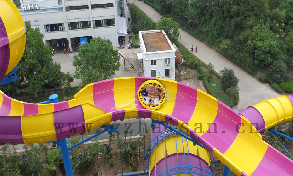 巧用水上乐园设备搭配，打造受欢迎的园子