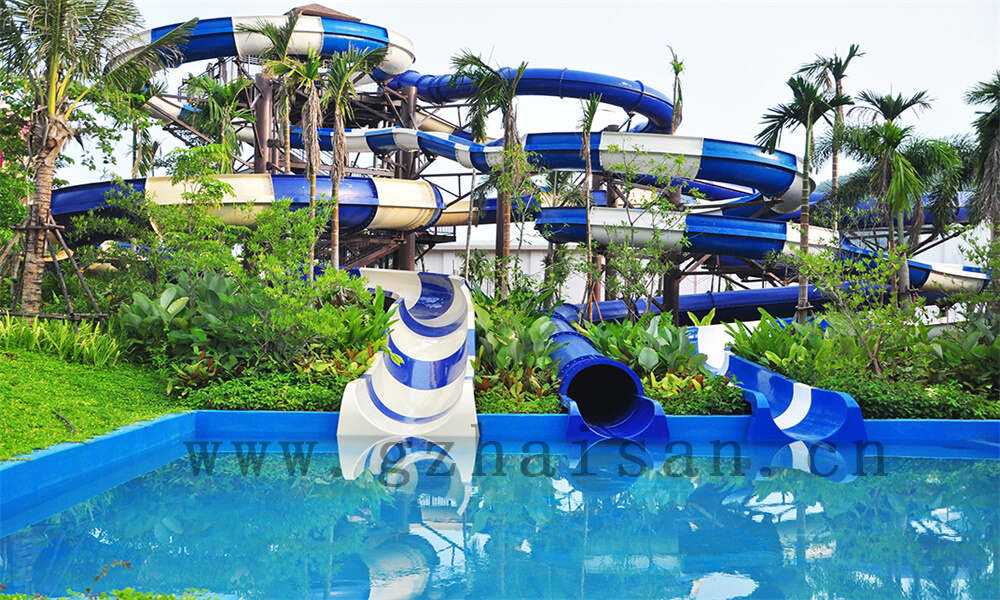 水上乐园管理中如何提升园区的服务和运营效率？