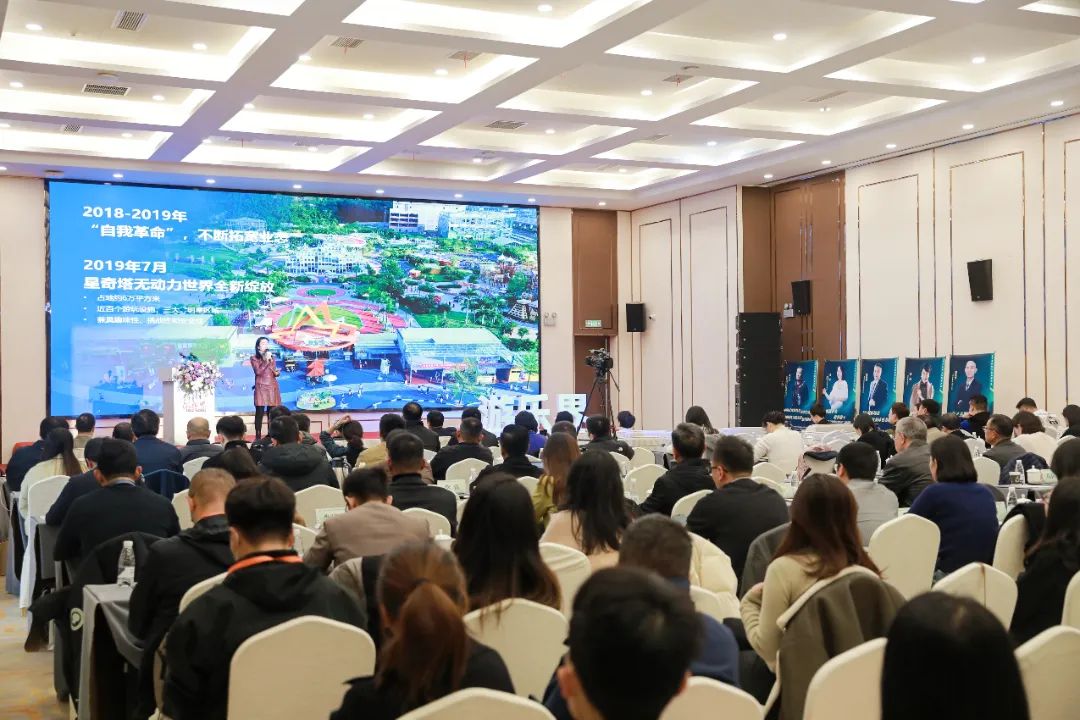 金冠荣耀，见证卓越！jinnianhui今年会游乐斩获两项重量级大奖