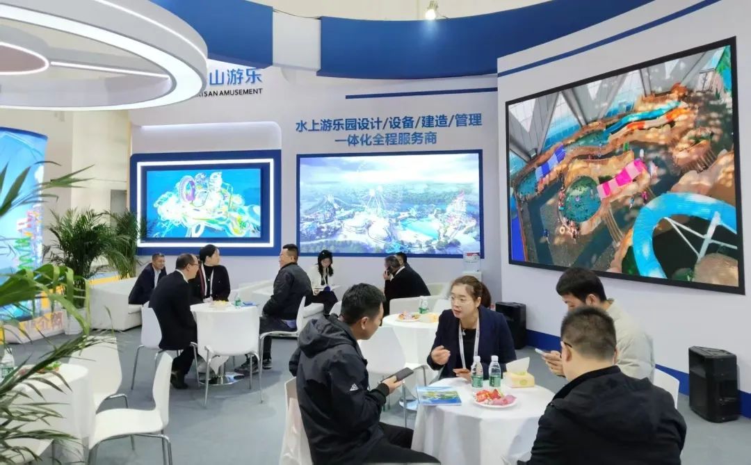 齐聚北京，共绘蓝图 | jinnianhui今年会游乐亮相2025北京国际游乐展，展现行业领军者风采